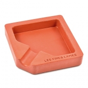 ���������� ��� ����� Les Fines Lames - Monad Red